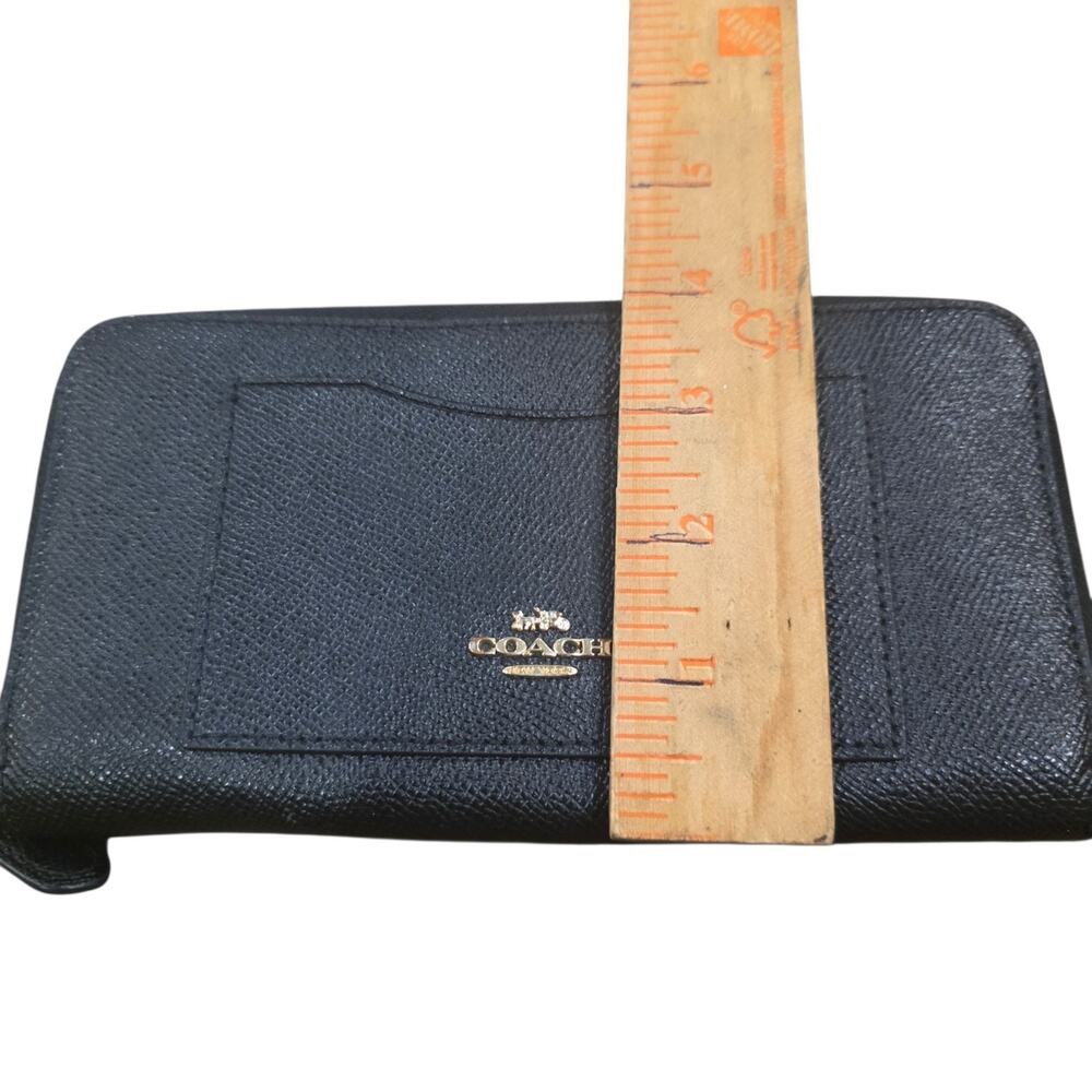 COACH Accordion Zip Around Wallet Black Crossgrain Leather Gold Tone 7.5" x 4" - Picture 8 of 8